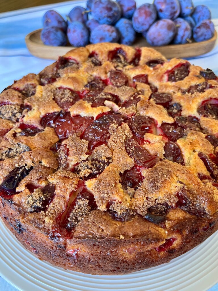 Yogurt plum cake